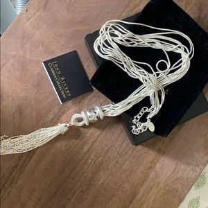 Joan Rivers hanging garden necklace